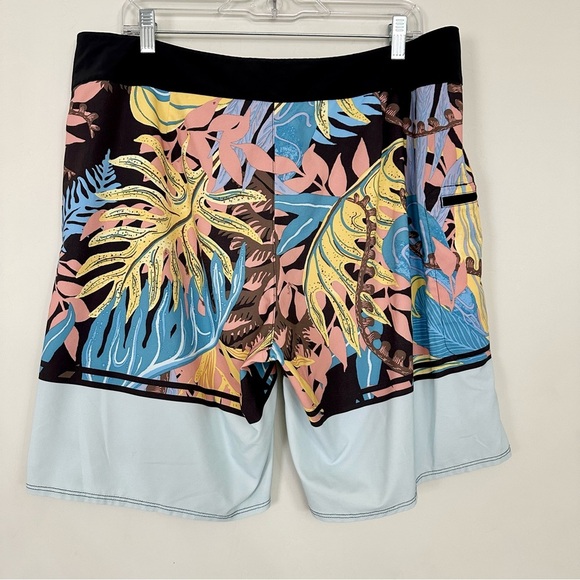 Patagonia Stretch Planing Swim Short - Picture 7 of 13